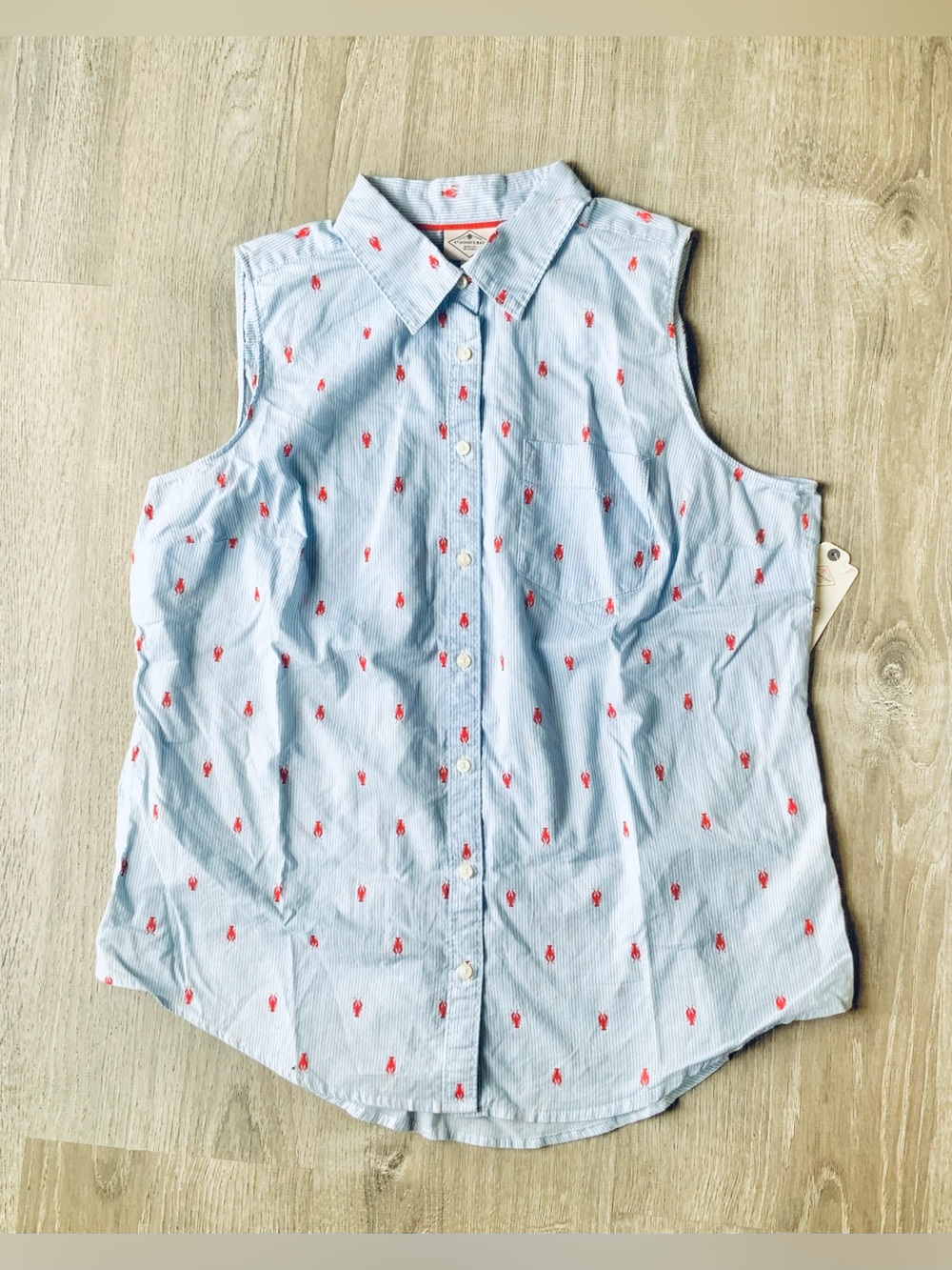 NWT☀️ St. John's Bay Striped Button Down Sleeveless Top Large